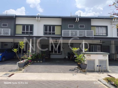 Terrace House For Auction at Kita Mekar