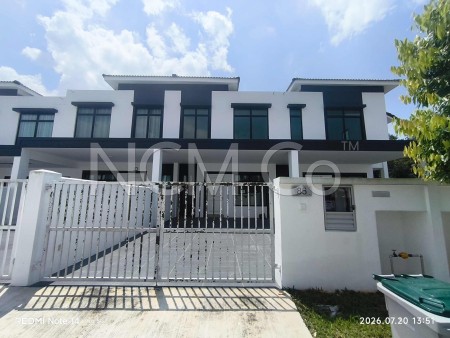 Terrace House For Auction at Eco Tropics