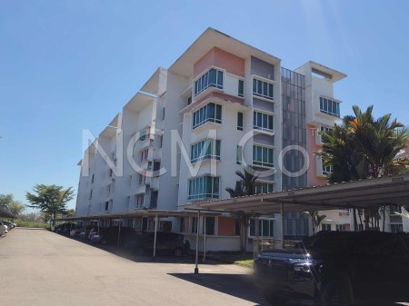 Apartment For Auction at University Utama Condominium