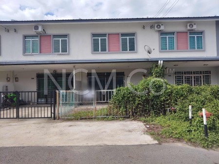 Terrace House For Auction at Taman La Gloxinia