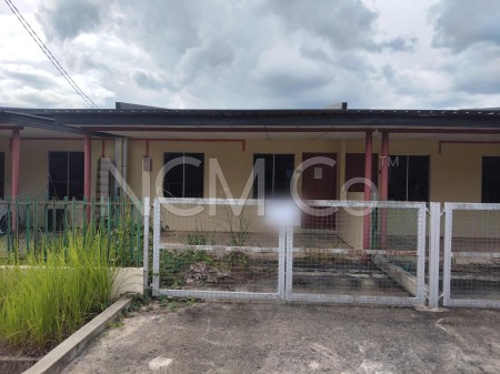 Terrace House For Auction at Taman Perwira Biah