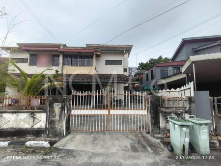 Semi D For Auction at Solok Kampung Jawa
