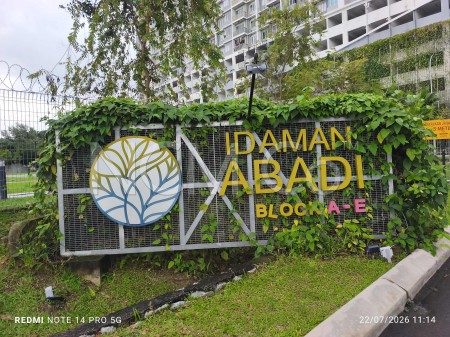 Apartment for Auction
