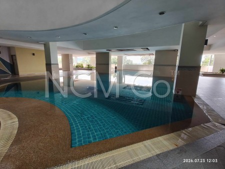 Condo for Auction