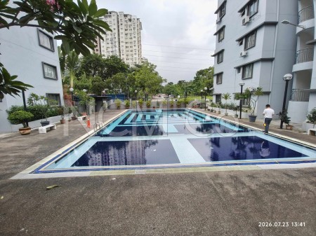 Apartment for Auction