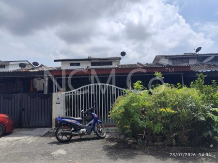 Terrace House For Auction at Taman Menara Maju