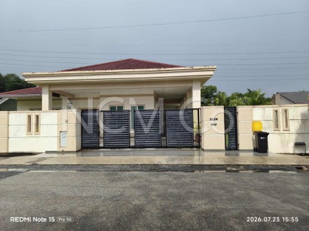 Bungalow House For Auction at Gerbang Meru Indah