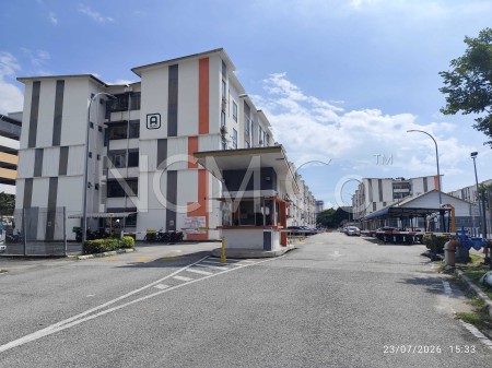 Apartment for Auction