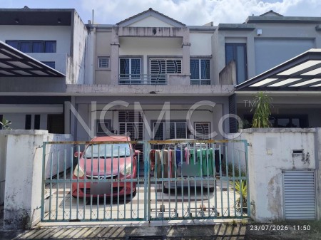 Terrace House For Auction at Section 5