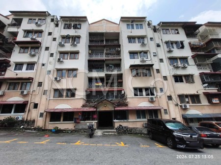 Apartment for Auction