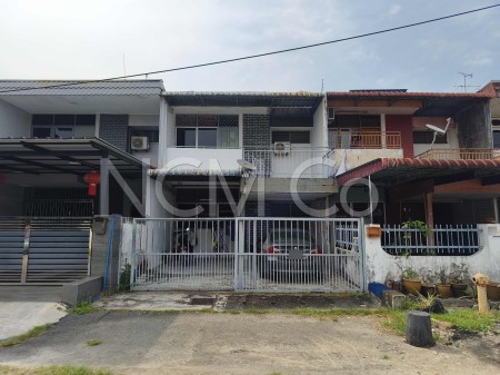 Terrace House For Auction at Taman Marisa