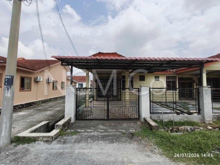 Terrace House For Auction at Taman Desa PD
