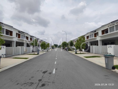 Terrace House for Auction