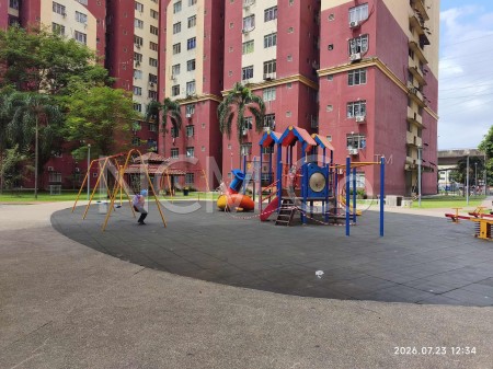 Apartment for Auction