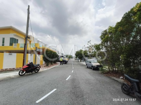 Terrace House for Auction