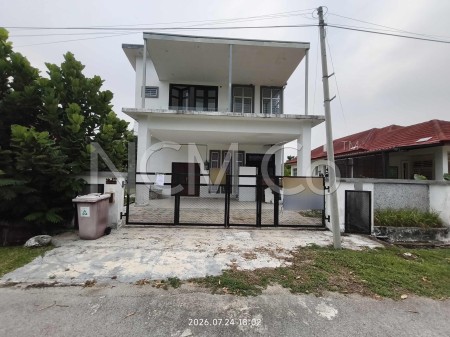 Bungalow House For Auction at Taman Tasik Senangin