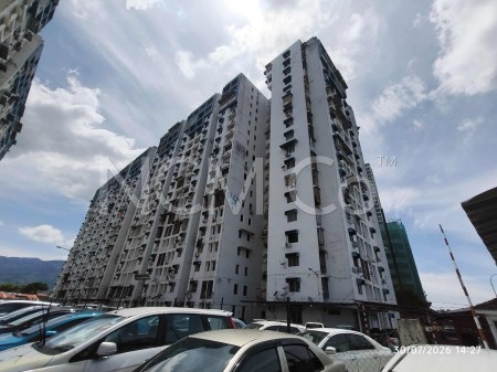 Apartment For Auction at Desa Green Apartment