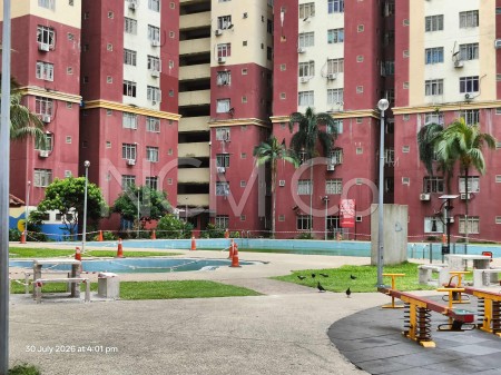 Apartment for Auction