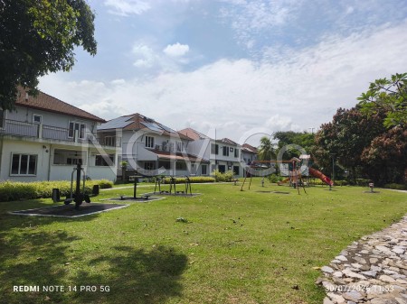 Bungalow House for Auction