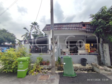 Terrace House for Auction