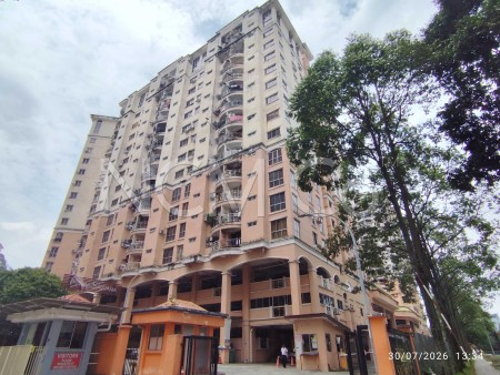 Apartment For Auction at Vista Saujana