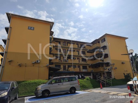 Apartment For Auction at Section 2