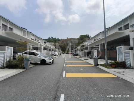 Terrace House for Auction