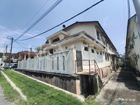 Terrace House for Auction