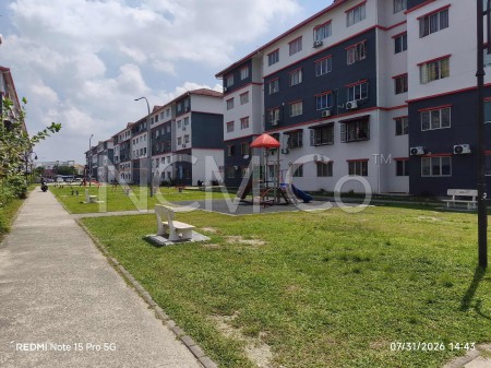 Apartment for Auction