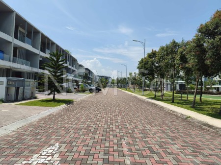 Terrace House for Auction
