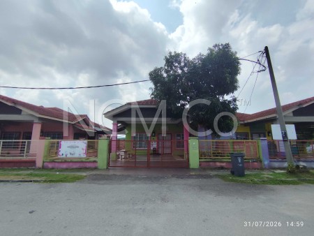 Semi D For Auction at Nusari Bayu 1