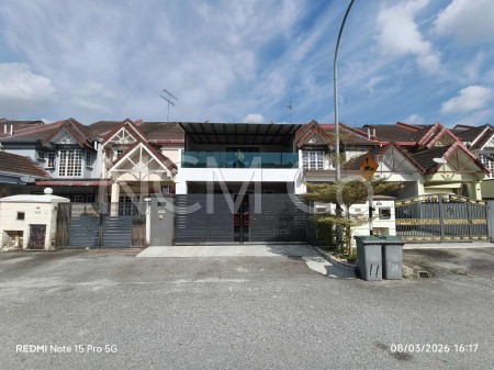 Terrace House for Auction