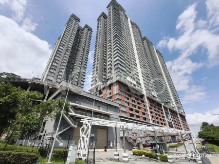Condo For Auction at Damansara Foresta