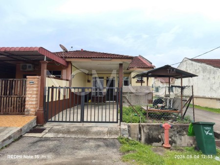 Terrace House For Auction at Taman Aman Perwira