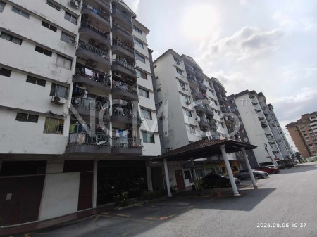 Condo For Auction at Brem Park