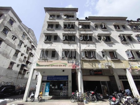 Apartment For Auction at Dataran Otomobil