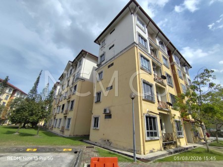 Apartment For Auction at Seroja Apartment