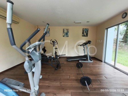 Apartment for Auction