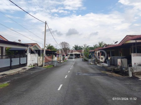 Terrace House for Auction