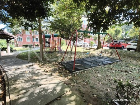 Apartment for Auction