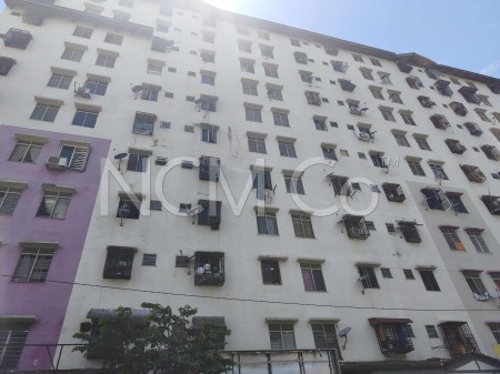 Flat For Auction at Puchong Permata 1
