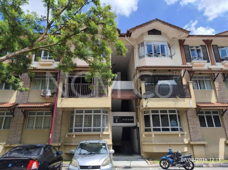 Apartment For Auction at D'Rimba