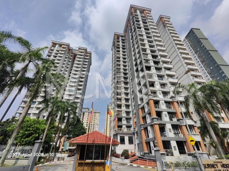 Condo For Auction at Gurney Heights