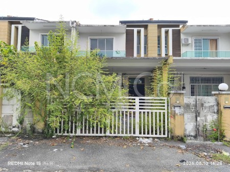 Terrace House For Auction at Tawas Impiana