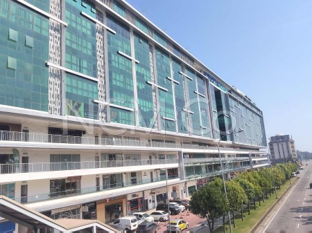 Serviced Residence For Auction at The Residences