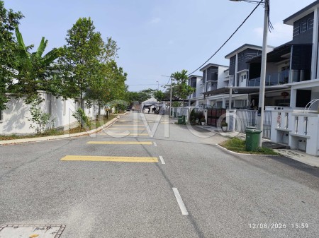 Terrace House for Auction