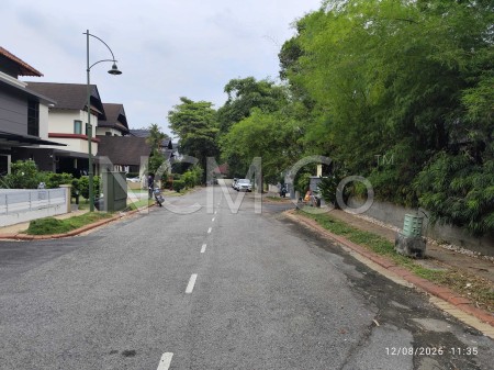 Bungalow House for Auction