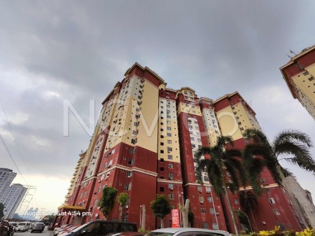 Apartment For Auction at Mentari Court 1