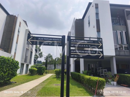 Terrace House for Auction