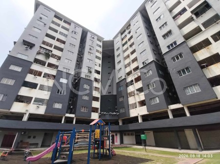 Apartment For Auction at Intan Apartment